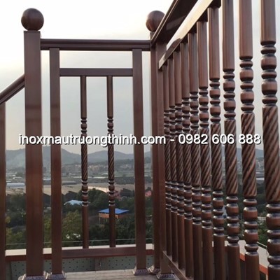 Mẫu Lan can
