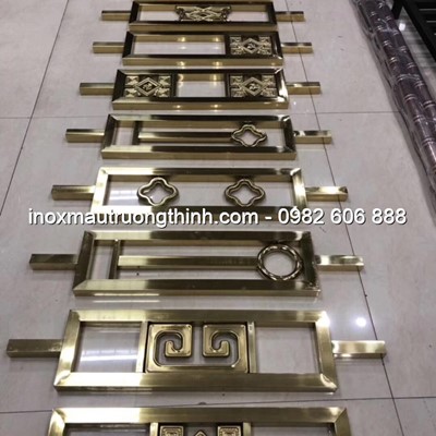 Mẫu phụ kiện con tiện mạ vàng